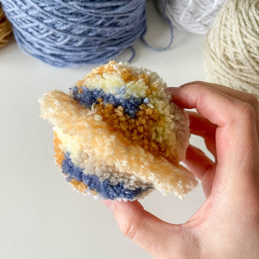 Saturn Pompom