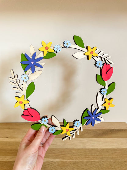 Wooden Spring Wreath - SAMPLE