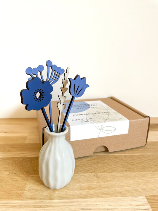 Mini Wooden Wildflowers Set With Vase - Blue