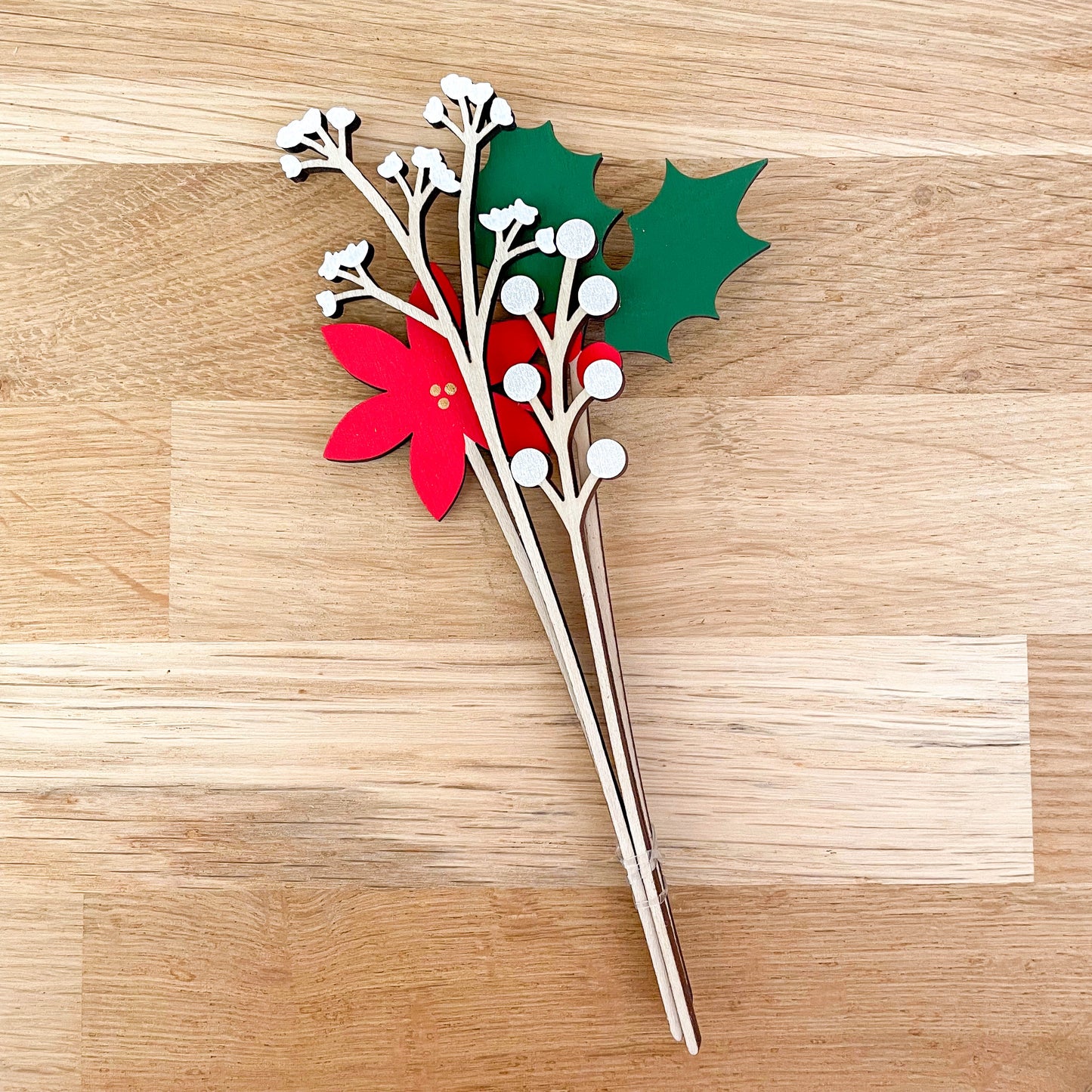 Christmas Flower Bunch - END OF LINE