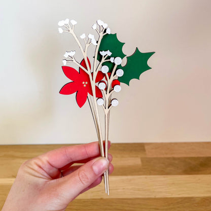 Christmas Flower Bunch - END OF LINE