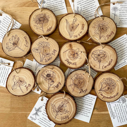 Birth Month Flower Hanging Decorations - Engraved Wooden Slices